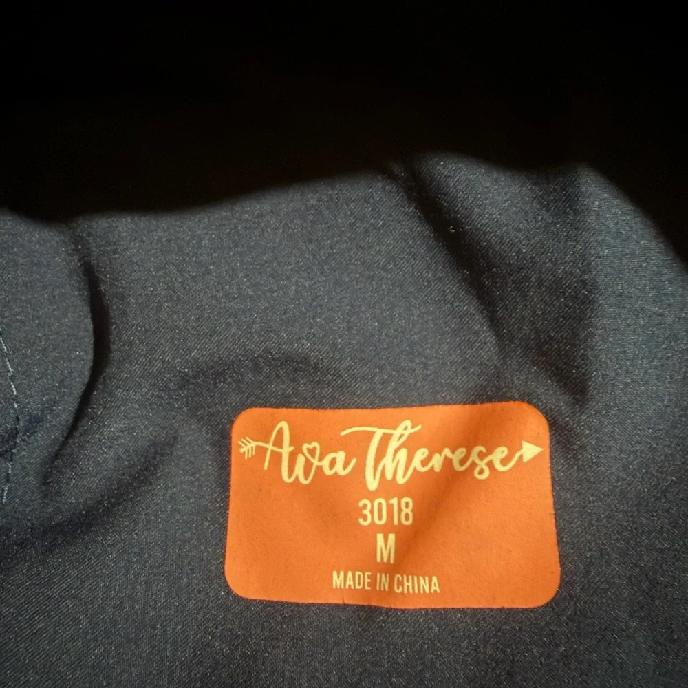 Navy Blue scrub pants - Picture 3 of 3
